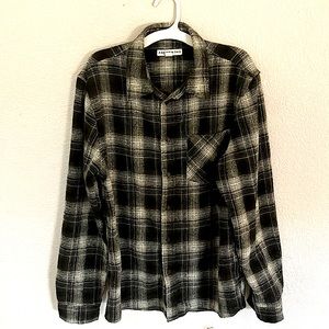 White grey and olive And Now This button down flannel size medium